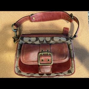 Coach - authentic Classic small handbag